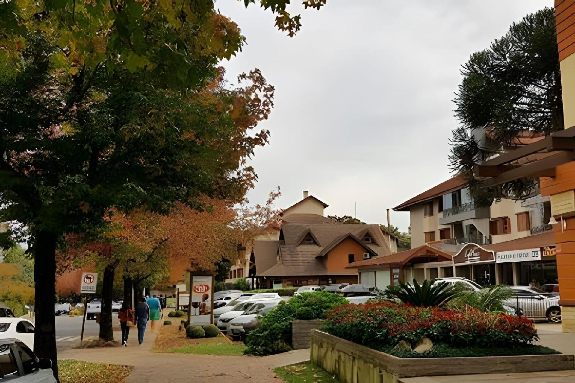 Maravilhoso Apartamento No Centro De Gramado Zewnętrze zdjęcie